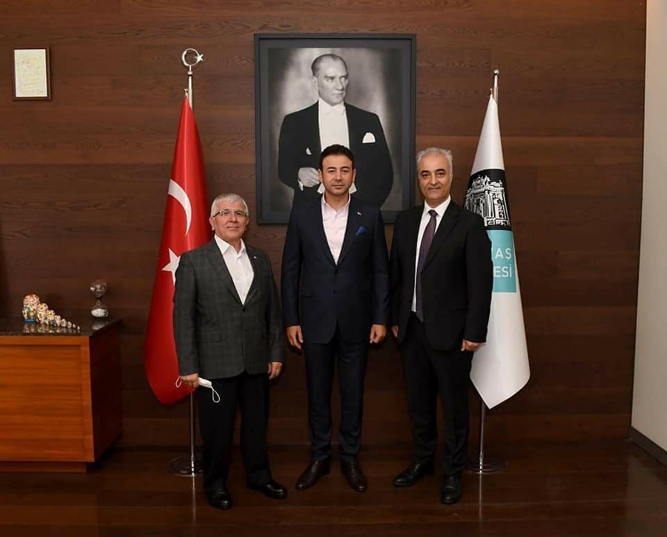 TSD GENEL BAŞKANI VE GENEL SEKRETERİ , BEŞIKTAS BELEDIYE BAŞKANI'NI ZIYARETTE BULUNDULAR !
