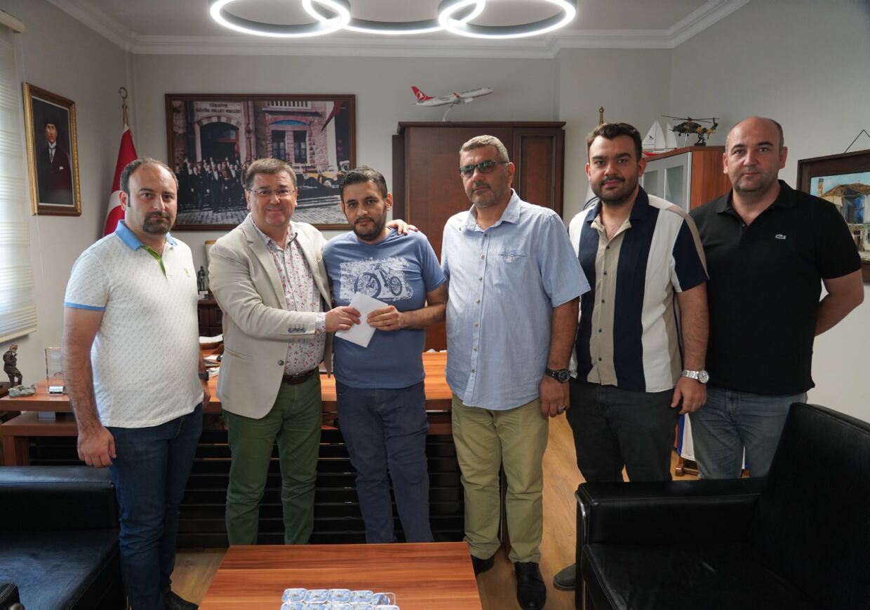 TSD MİLAS TEMSİLCİLİĞİ'NİN SAĞLADIĞI PROTEZ AYAĞA KAVUŞAN GÜŞLÜ'DEN ZİYARET!